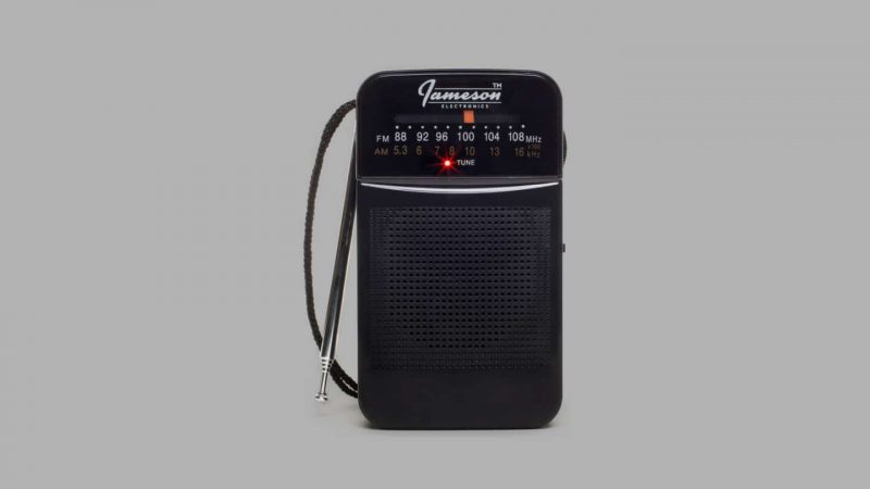 Perangkat Pocket Radio Untuk Dibawa Kemana Saja I